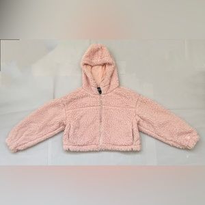 BDG Urban Outfitters cropped fuzzy zip up jacket. Women’s small.